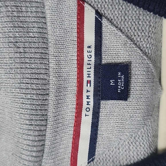 EUC Tommy Hilfiger Cardigan/Puffer - Women's Size M - Picture 5 of 12